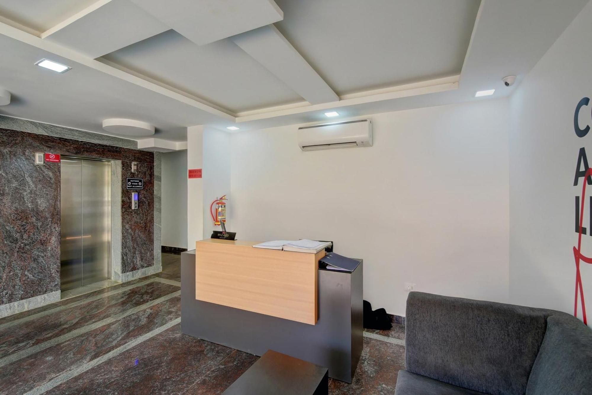 Super Grand Collection O Near Sarjapur Road Near 7D Voyage Hotell Bangalore Eksteriør bilde