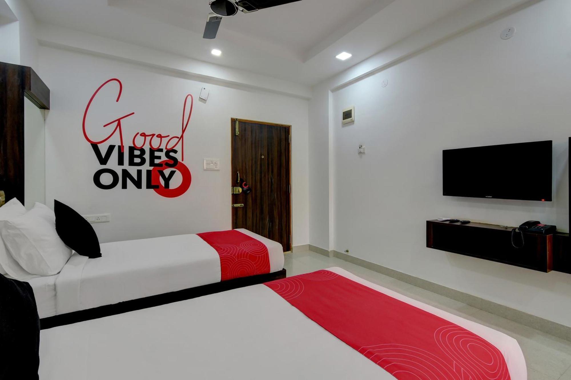 Super Grand Collection O Near Sarjapur Road Near 7D Voyage Hotell Bangalore Eksteriør bilde