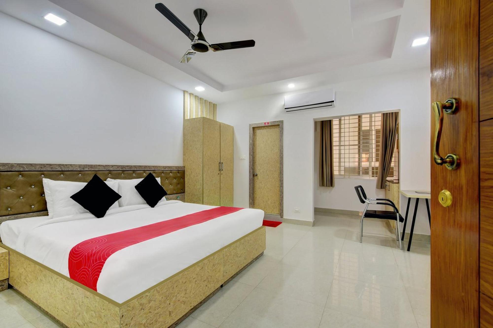 Super Grand Collection O Near Sarjapur Road Near 7D Voyage Hotell Bangalore Eksteriør bilde