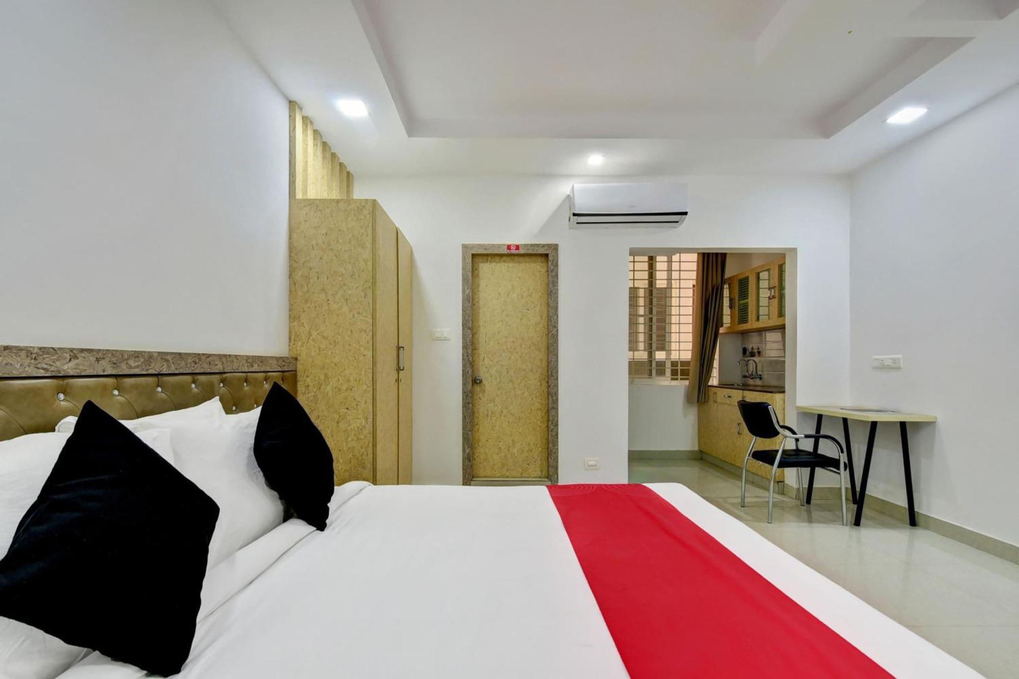 Super Grand Collection O Near Sarjapur Road Near 7D Voyage Hotell Bangalore Eksteriør bilde