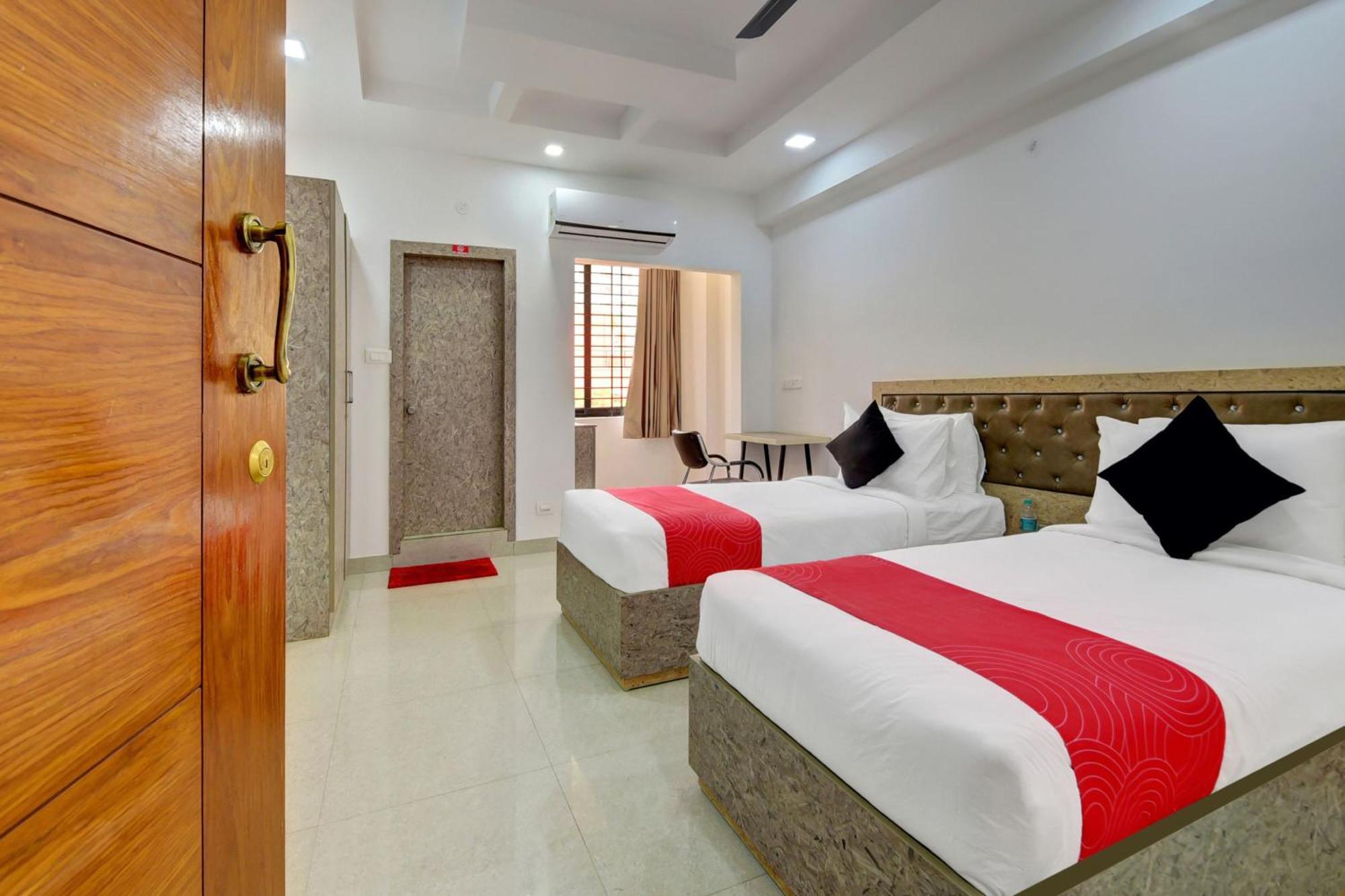 Super Grand Collection O Near Sarjapur Road Near 7D Voyage Hotell Bangalore Eksteriør bilde