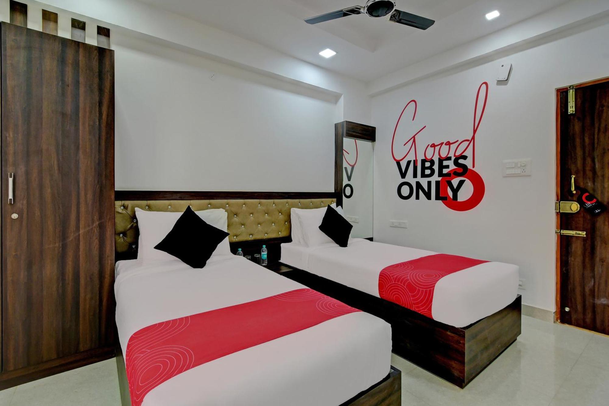 Super Grand Collection O Near Sarjapur Road Near 7D Voyage Hotell Bangalore Eksteriør bilde